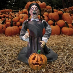 36" Lunging Pumpkin Carver Animated Prop -Spooky Fun Sales Store 36 lunging pumpkin carver animated proptt60260 a03